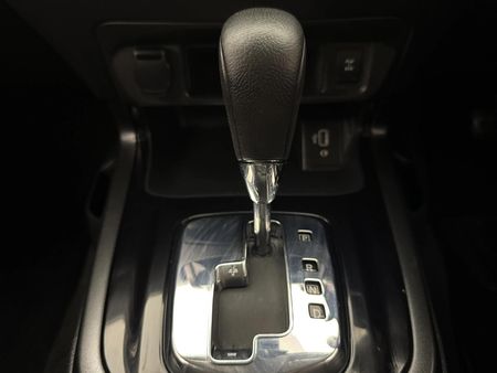 2025-Nissan-Navara-25-DDTi-PRO-2X-Auto-Double-Cab_10