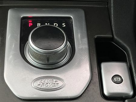 2013-Land-Rover-Discovery-4-30-TD-SD-V6-HSE_10