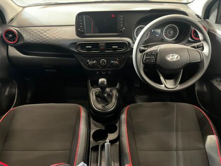 2026-Hyundai-Grand-i10-10-Motion_9