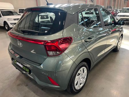 2026-Hyundai-Grand-i10-10-Motion_2