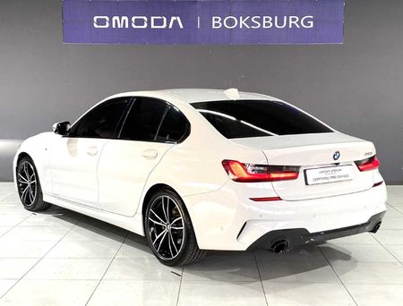 2022-BMW-3-Series-320i-M-Sport_7
