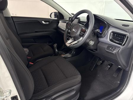 2021-Kia-Rio-14-LS-5-dr_9