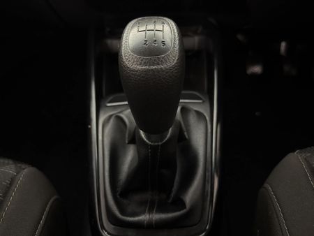 2021-Kia-Rio-14-LS-5-dr_10