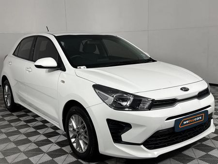 2021-Kia-Rio-14-LS-5-dr_16