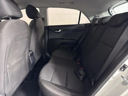 2021-Kia-Rio-14-LS-5-dr_3