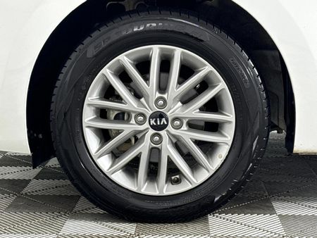 2021-Kia-Rio-14-LS-5-dr_4