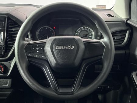 2026-Isuzu-D-Max-19-DDI-HR-L-Auto-Double-Cab_11