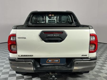 2025-Toyota-Hilux-28-GD-6-Raised-Body-Legend-4x4-Auto-Double-Cab_17