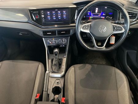 2025-Volkswagen-Polo-10-TSI-Life-Auto-DSG_9