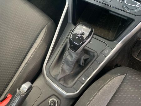 2025-Volkswagen-Polo-10-TSI-Life-Auto-DSG_14
