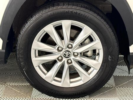 2023-Toyota-Corolla-Cross-18-XI_4