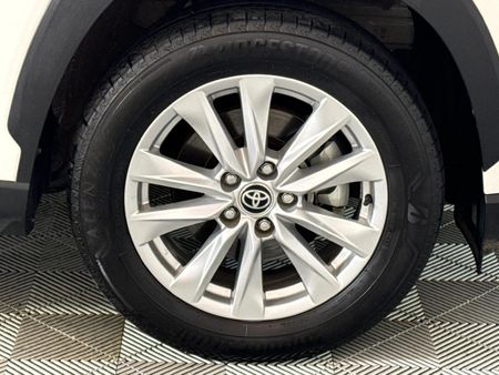2023-Toyota-Corolla-Cross-18-XI_5