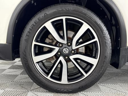 2022-Nissan-X-Trail-25-Tekna-4x4-Auto-7-seat_3