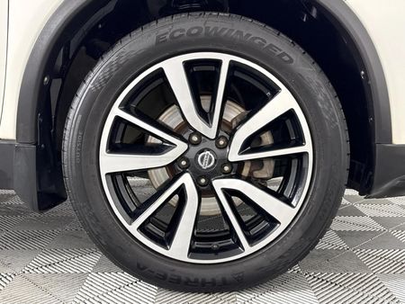2022-Nissan-X-Trail-25-Tekna-4x4-Auto-7-seat_4