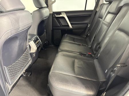 2018-Toyota-Land-Cruiser-Prado-30-D-VX-L-Auto_3