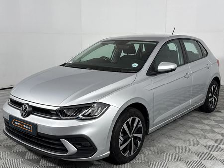 2024-Volkswagen-Polo-10-TSI-Life-Auto-DSG_0