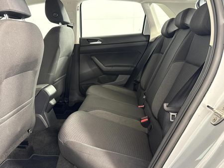 2024-Volkswagen-Polo-10-TSI-Life-Auto-DSG_3