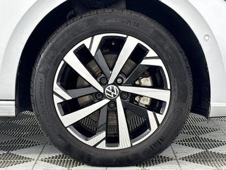 2024-Volkswagen-Polo-10-TSI-Life-Auto-DSG_5