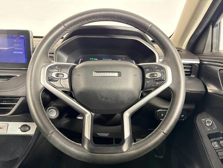 2021-Haval-Jolion-15T-Luxury_11