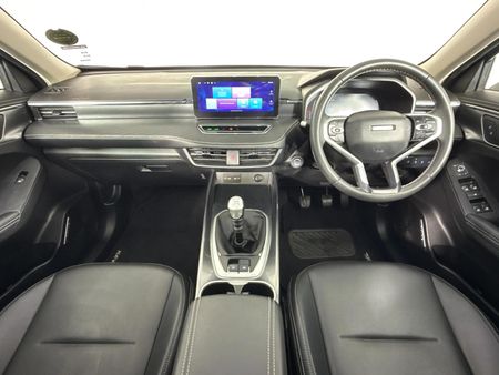 2021-Haval-Jolion-15T-Luxury_1