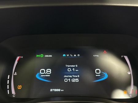 2021-Haval-Jolion-15T-Luxury_2