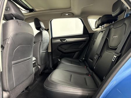 2021-Haval-Jolion-15T-Luxury_3