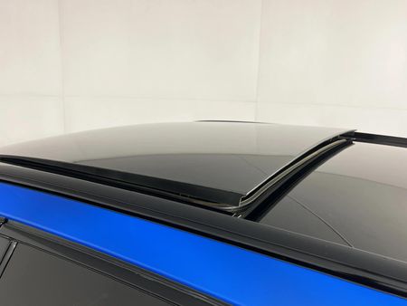 2019-Jaguar-F-Pace-50-V8-SVR_14