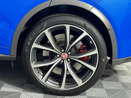 2019-Jaguar-F-Pace-50-V8-SVR_6