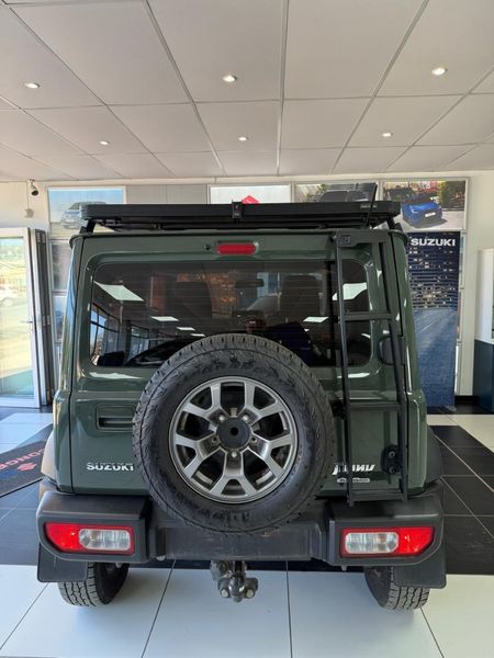 2022-Suzuki-Jimny-15-GLX_8