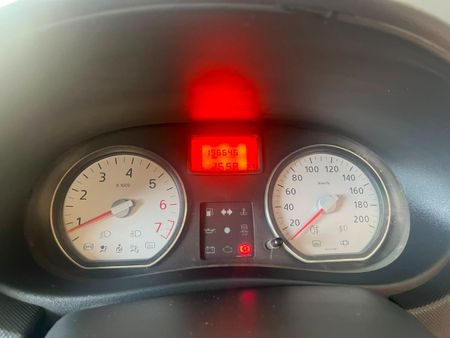 2023-Nissan-NP200-16-AC-Safety-Pack_9