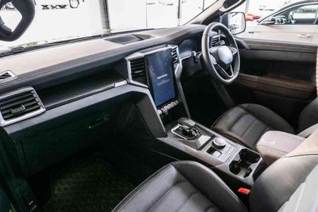 2026-Volkswagen-Amarok-30-TDI-V6-184kW-4Motion-Panamericana-Auto-Double_14