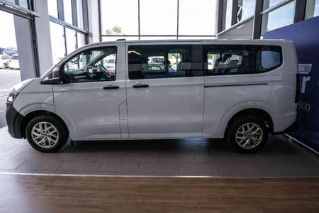 2026-Volkswagen-Transporter-Crew-Bus-20TDI-Lwb-Auto-4Mot-125kw-8-Seat_13