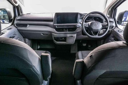 2026-Volkswagen-Transporter-Crew-Bus-20TDI-Lwb-Auto-4Mot-125kw-8-Seat_14
