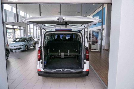 2026-Volkswagen-Transporter-Crew-Bus-20TDI-Lwb-Auto-4Mot-125kw-8-Seat_16