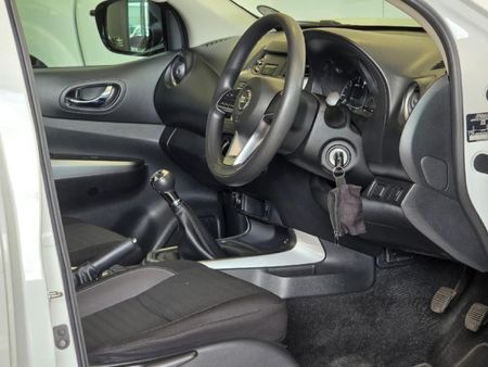 2025-Nissan-Navara-25-DDTi-SE-Single-Cab_18