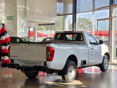 2025-Nissan-Navara-25-DDTi-SE-Single-Cab_19