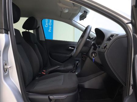 2024-Volkswagen-Polo-Vivo-16-Comfortline-Auto-5-dr_19