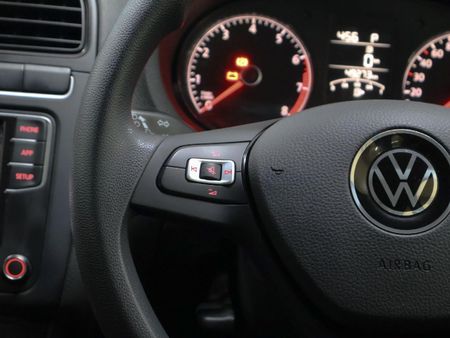 2024-Volkswagen-Polo-Vivo-16-Comfortline-Auto-5-dr_23