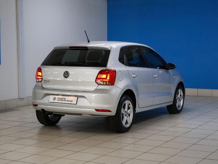 2024-Volkswagen-Polo-Vivo-16-Comfortline-Auto-5-dr_8