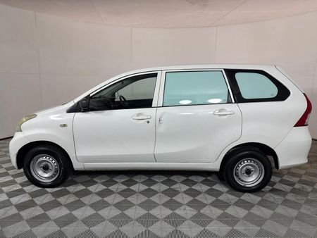2013-Toyota-Avanza-13-S-Panel-Van_11