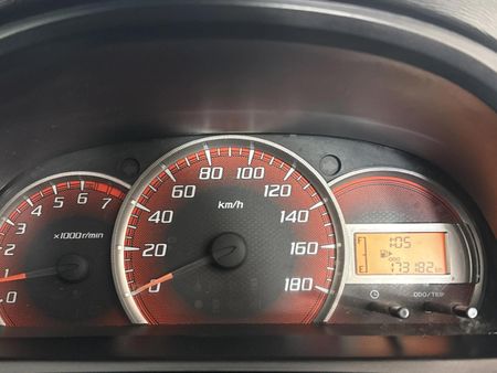 2013-Toyota-Avanza-13-S-Panel-Van_1
