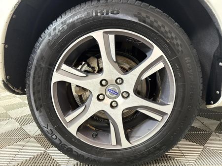 2014-Volvo-XC60-D5-Auto-Excel-AWD_5