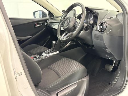 2019-Mazda-2-15-Dynamic-Auto-5-dr_9