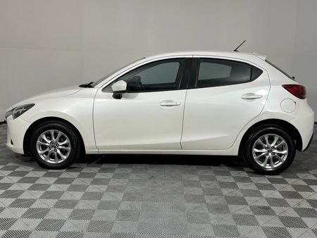 2019-Mazda-2-15-Dynamic-Auto-5-dr_18