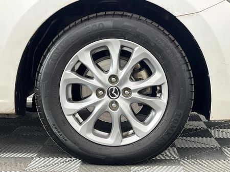 2019-Mazda-2-15-Dynamic-Auto-5-dr_5