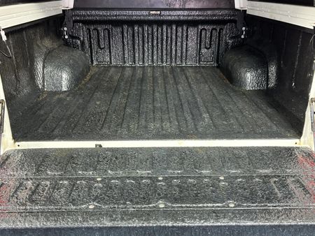 2022-Toyota-Hilux-24-GD-6-Raider-4x4-Auto-Double-Cab_12