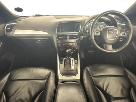 2012-Audi-Q5-20-TFSI-quattro-Auto_1