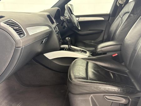 2012-Audi-Q5-20-TFSI-quattro-Auto_8