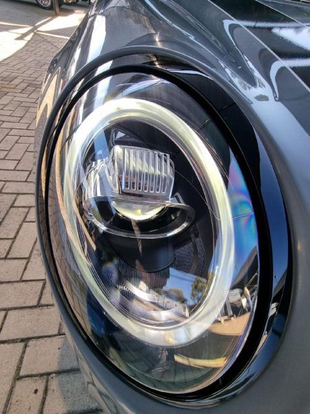 2019-MINI-Hatch-Cooper-S-5-dr-Auto_7