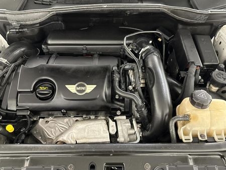 2012-MINI-Countryman-Cooper-S-Auto_11